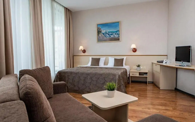 Отель Art City Inn Vilnius