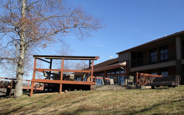 Skyline Lodge