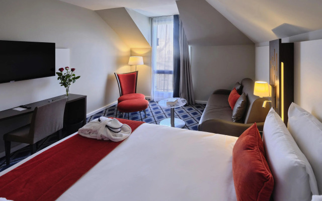 Mercure Chartres Centre Cathédrale