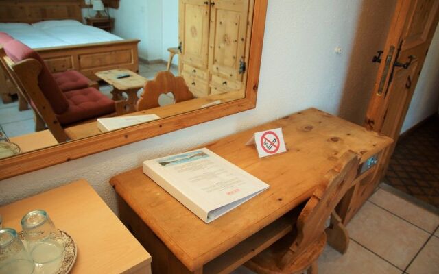 Guesthouse & Aparthotel Chesa Silva