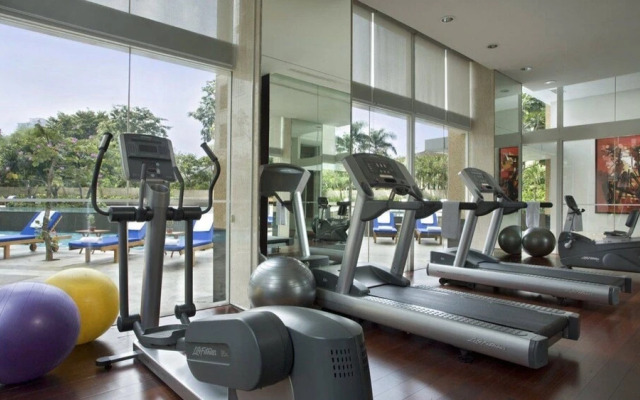 At Home Somerset Permata Berlian