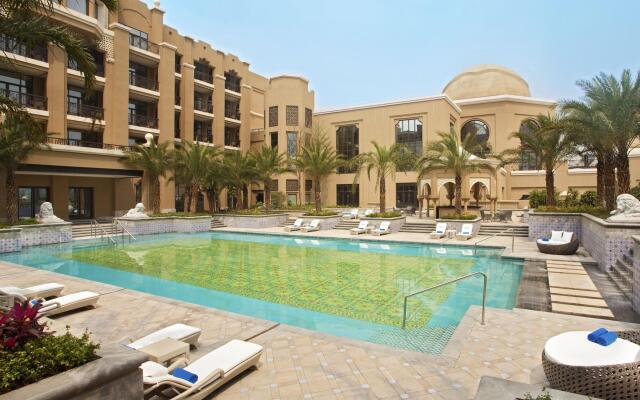 Sheraton Qingyuan Lion Lake Resort