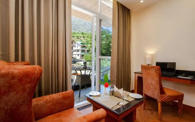 Mulberry Resort & Spa