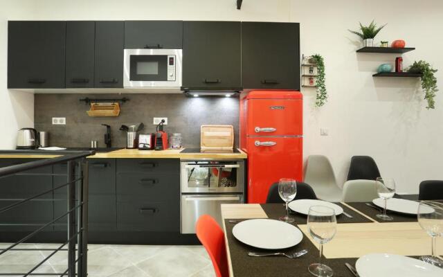 Pick A Flat's Upper Marais Apartments- Rue du Faubourg Saint-Martin