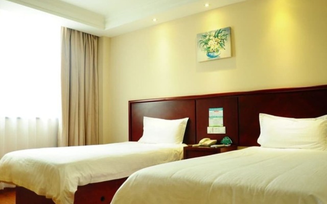 GreenTree Inn Chuzhou Dingyuan County People's Square General Hospital Business Hotel