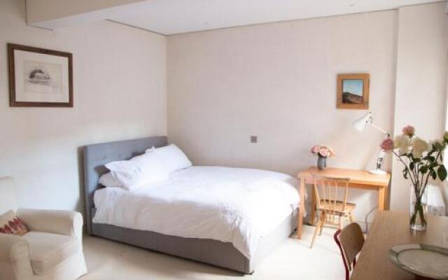 Renovated Studio Heart Of Chelsea