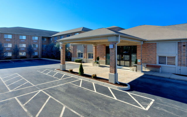 Holiday Inn Express and Suites, an IHG Hotel