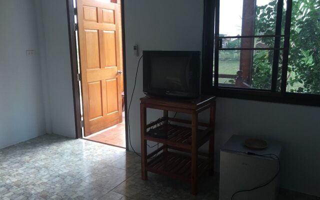 Songphu Homestay  2
