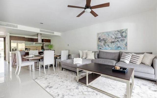 Mareazul Beach Condos Playa Del Carmen