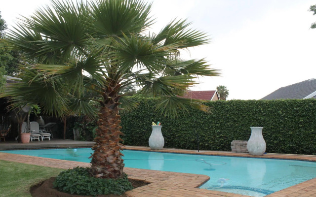 Fin & Feather Guest House