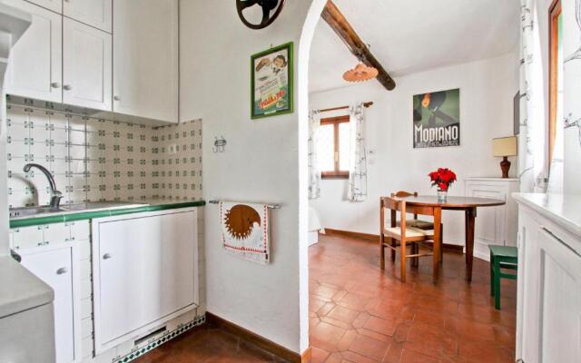 In the Clouds over Trastevere, penthouse studio