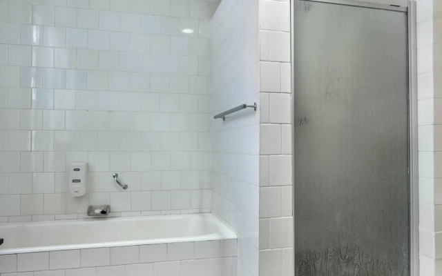 Karoo Country Inn Hotel