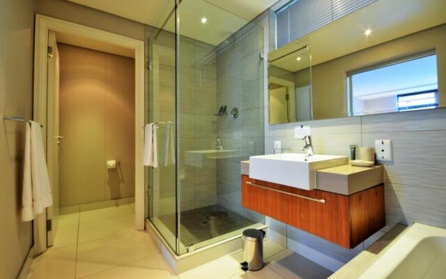 Harbour Bridge - Waterfront Precinct