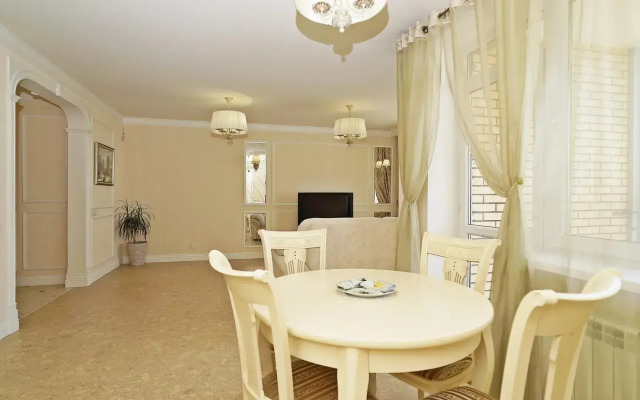 Apartments on Dostoevsky street 50