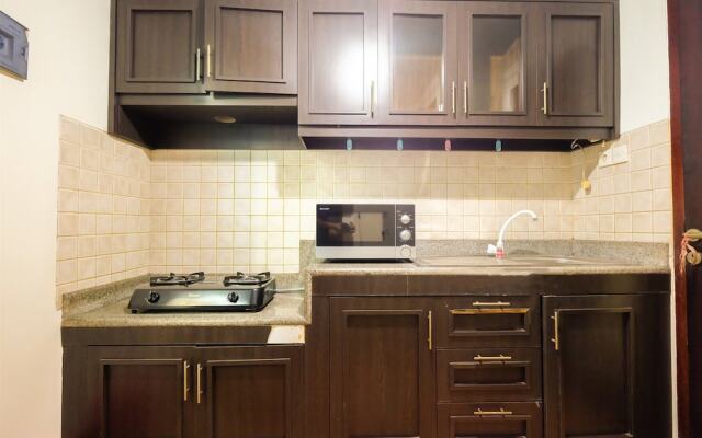 Spacious Riverside Pluit Apartment