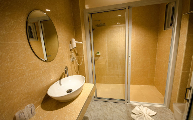 Chomphu Resort Khaolak