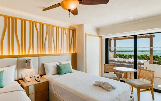 Hotel y Villas Solaris Cancun