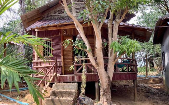 Cocohuts Cambodia