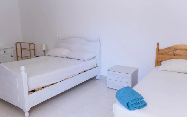 Stunning 4 Bedroom Apart. Near Balluta Bay