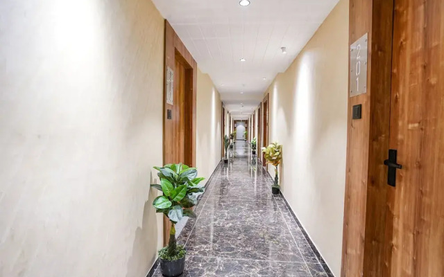 Fabhotel Ms Residency