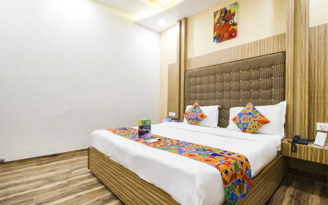 OYO Flagship 29074 Golden Temple Road