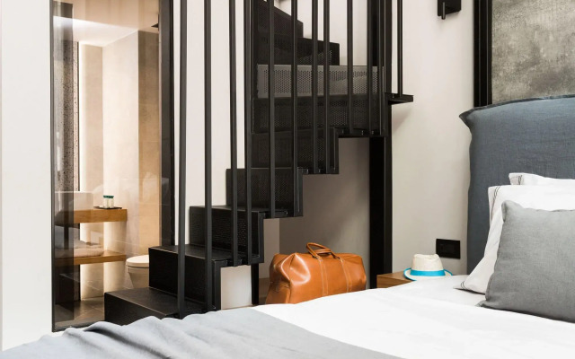 11 Enteka Acropolis Suites