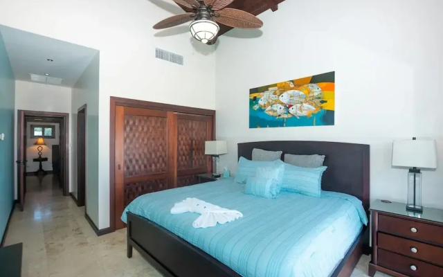 Pristine Bay 1303 3 Bedroom Villa by RedAwning