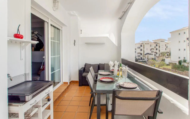 2091- Apt close from all amenities