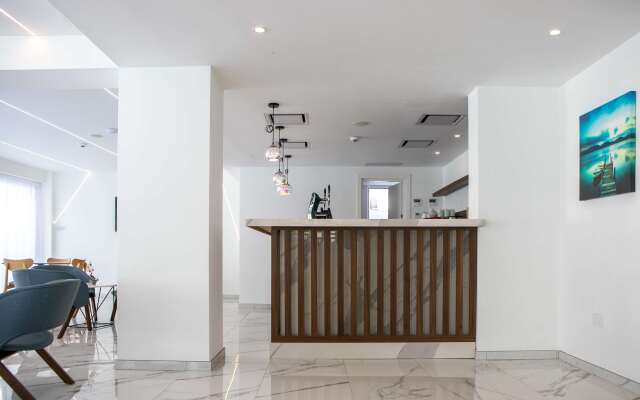 Best Western Plus Larco Hotel