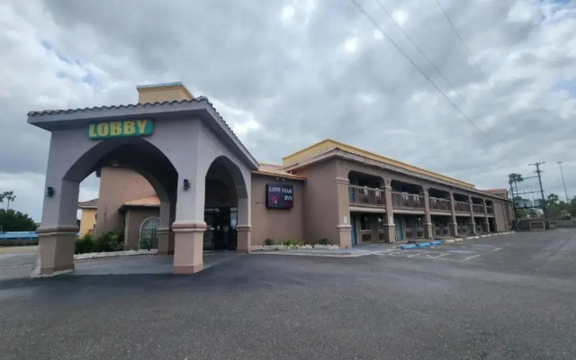 Lone Star Inn & Suites by OYO Harlingen TX