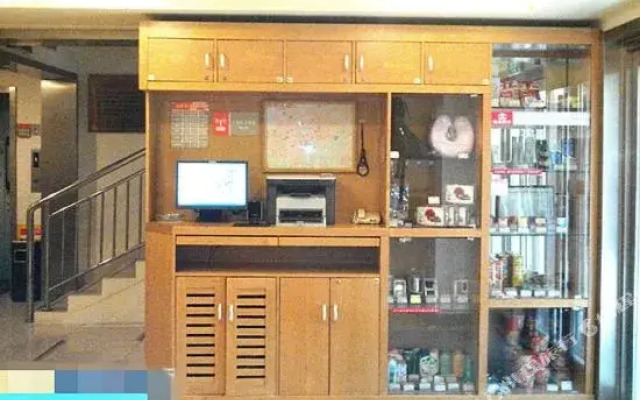 银座佳驿酒店(济南千佛山店)