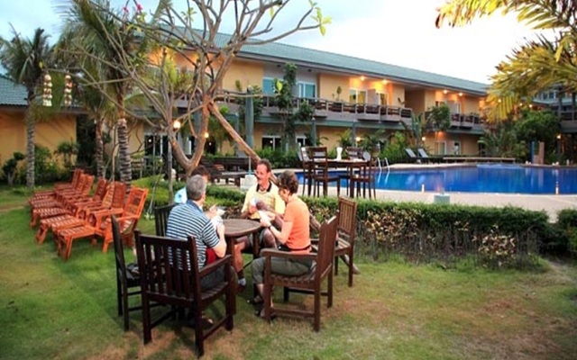 Bacchus Home Resort