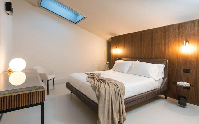 Byssus Suites