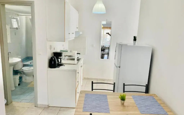 Korona beach apartments I sea view studio