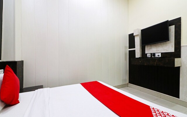 Oyo 62361 Silver Pearl Beach Resort