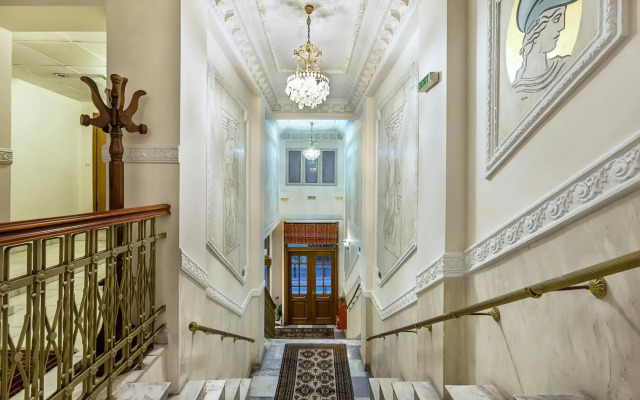 Minerva Premier Hotel