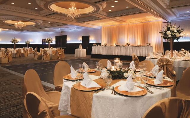 Radisson Hotel Cincinnati Riverfront