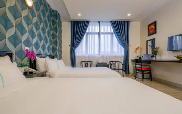 La Maison Da Nang Beach