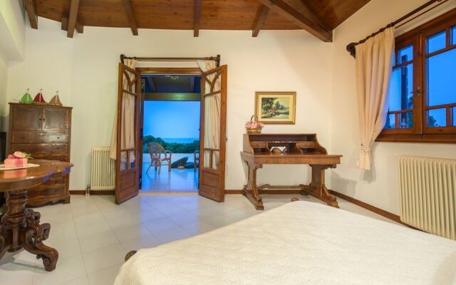 La Dolce Villa Luxury Villa