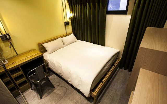 Taichung Loft Hostel - Yizhong