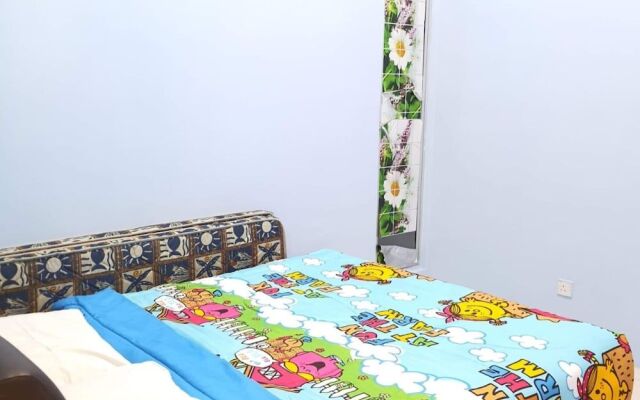 OYO 90353 Camlodge Makmur 1