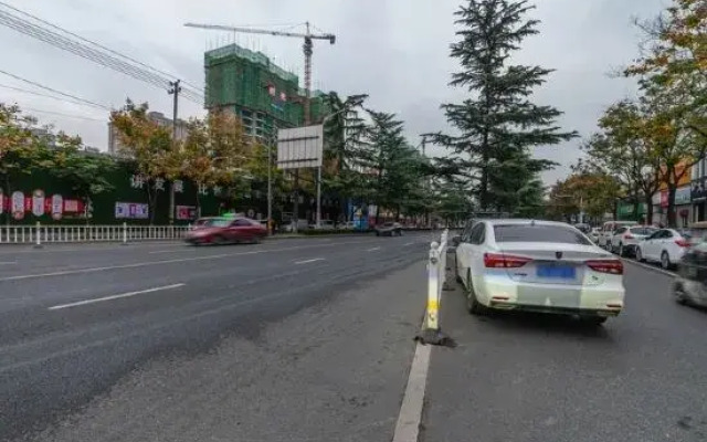 Naya Chain Hotel Zhumadian Jiahe