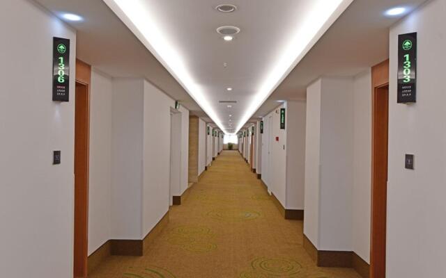GreenTree Inn Tongxiang Chongfuzhen World Fur Center Branch