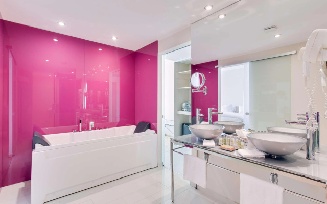 DoubleTree by Hilton Cluj – City Plaza