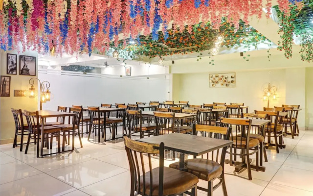 Treebo Nearmi Bell House