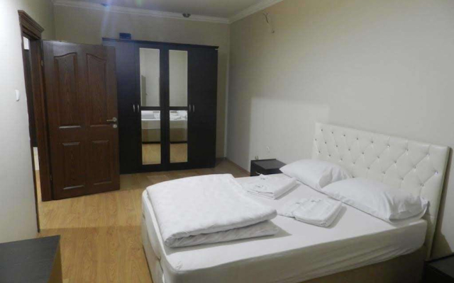 Bulvar Palas Hotel