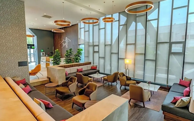 Courtyard by Marriott Santiago Airport