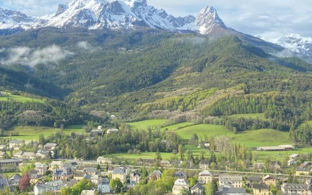 Appartement Hauteur Barcelonnette Vue Exceptionnelle