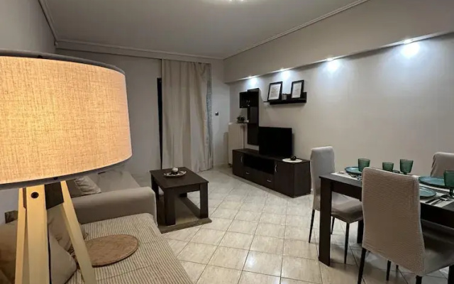 Piraeus Seaside Apartment Escape