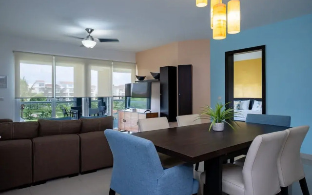 Mareazul 2 Bedroom Condo